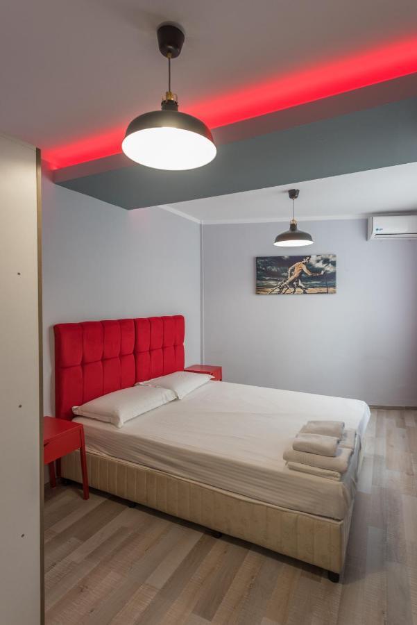 Harmony Residence Bucarest Esterno foto