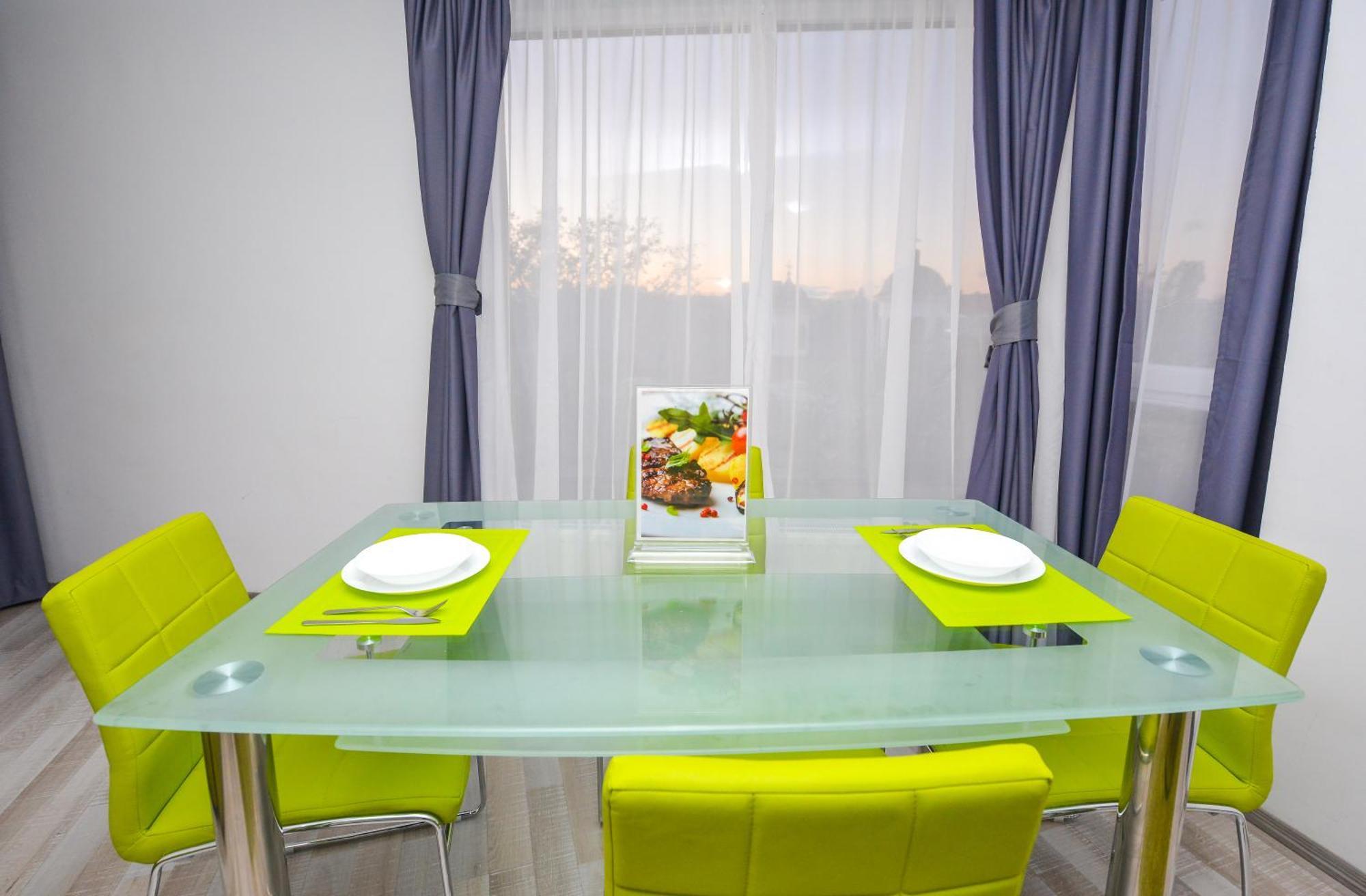 Harmony Residence Bucarest Esterno foto
