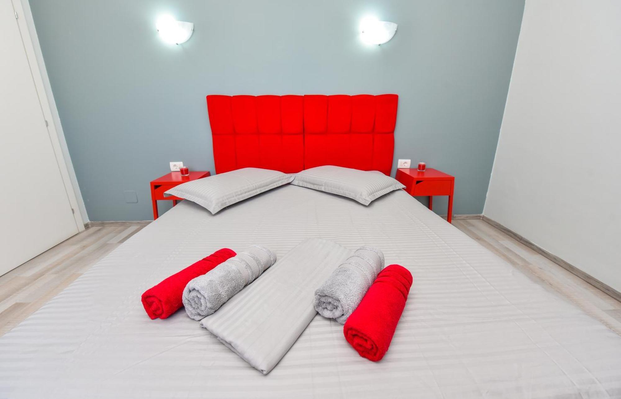 Harmony Residence Bucarest Esterno foto