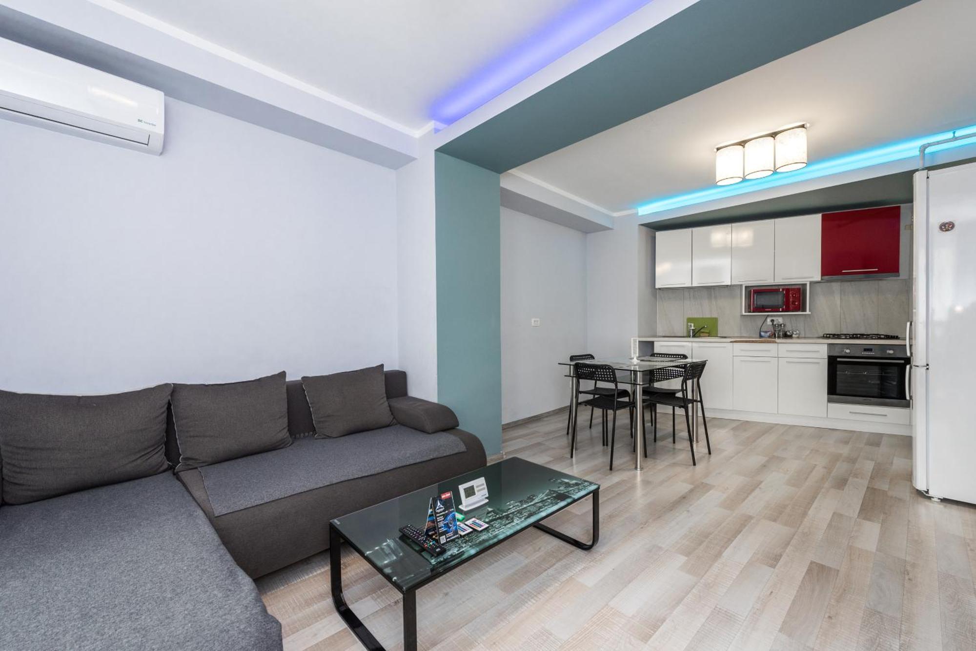 Harmony Residence Bucarest Esterno foto