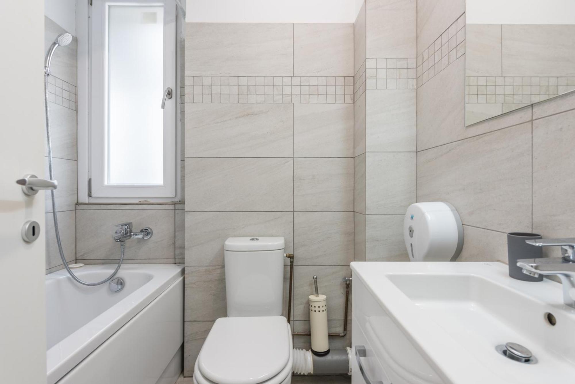 Harmony Residence Bucarest Esterno foto